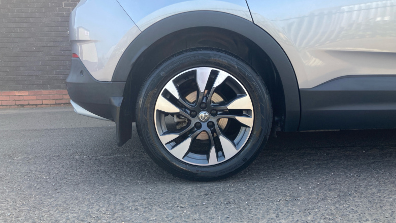 Vauxhall Grandland X 1.2 Turbo SRi Nav 5dr Petrol Hatchback